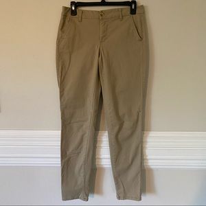 NWOT Aeropostale Khaki Pants (4REG)